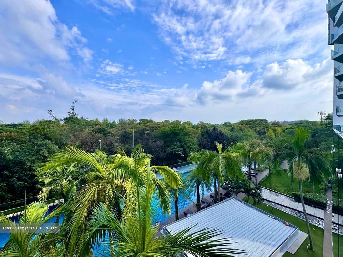 SilverSea (D15), Condominium #592050781